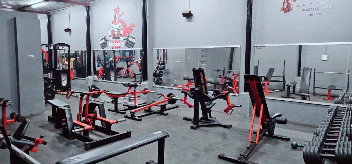 First Floor - Deadlift & Heavy Machine Area